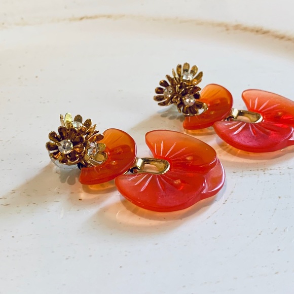 Lele Sadoughi Jewelry - Lele Sadoughi Petal Drop Earrings Lele Sadoughi Jewelry - Lele Sadoughi Petal Drop Earrings
